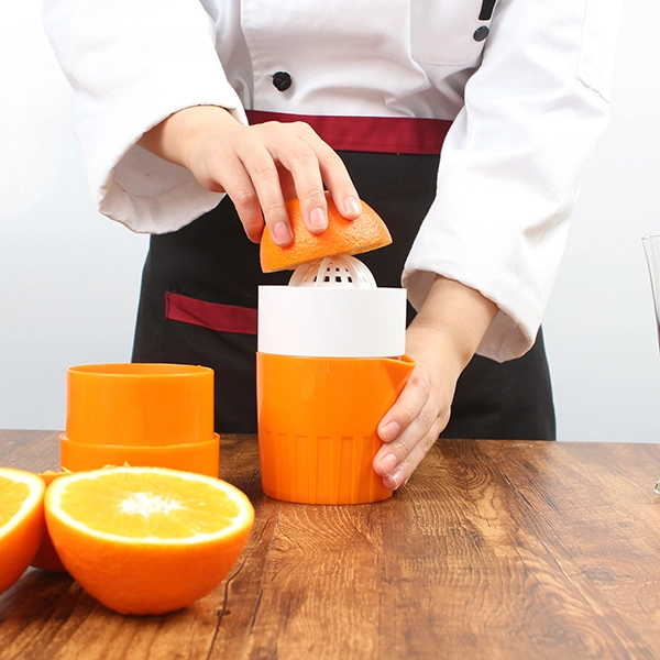 Manual ABS plastic portable orange juicer
